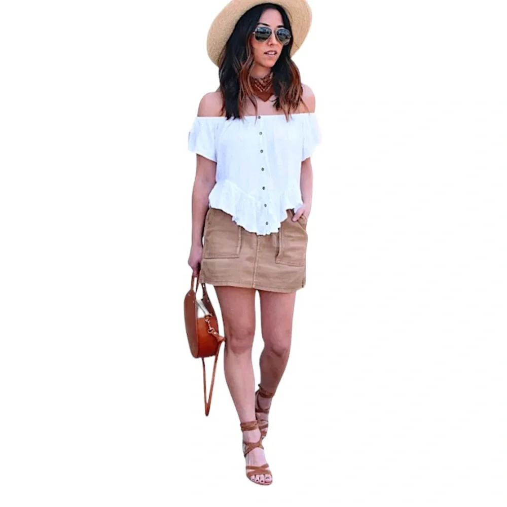 Free People Top Medium 8 10 White Wear 2 Ways Scoop or Cold Shoulder SOFT NWT
